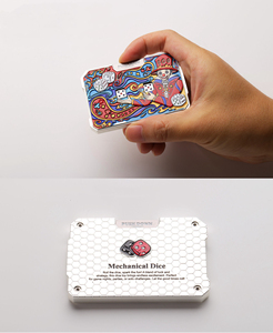 Lucky Flip Dice EDC Fidget Toy, Caja <span class=keywords><strong>de</strong></span> <span class=keywords><strong>Dados</strong></span> Metálica Esmaltada Pintada a Mano, <span class=keywords><strong>Juego</strong></span> <span class=keywords><strong>de</strong></span> <span class=keywords><strong>Dados</strong></span> Coleccionable con Temática <span class=keywords><strong>de</strong></span> Mago y Payaso - Product Image 2