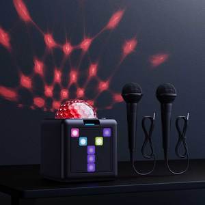 Venta al por mayor de calidad intermitente LED Party Karaoke altavoz inalámbrico con micrófono con cable - Product Image 4