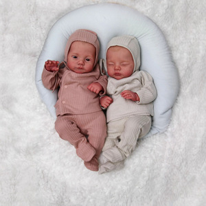 Yeezwood - Muñecas <span class=keywords><strong>Reborn</strong></span> Realistas de 18 Pulgadas, Gemelos con Cuerpo de Tela Suave, Bebés Gemelos Realistas de Silicona, Juguetes - Product Image 1