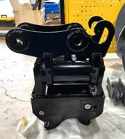 Mini coupleur hydraulique inclinable Powertilt pour attelages de godets à changement rapide