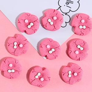 Accesorios para el Cabello de Plástico con Dijes de Galletas de Dibujos Animados para Niños, Hechos a Mano para Uso Diario - Product Image 3