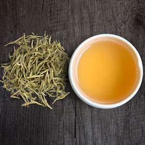 Tè Bianco Silver Needle, Tè Bianco di Pino Certificato Biologico di Fuding, Tè Bianco Peony di Fanning, Tè Bianco a Foglia Intera - Product Image 4