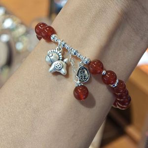 Pulsera de plata S925 con ágata roja y dije de animal para mujer, uso diario, diseño auspicioso, joyería de estilo chino - Product Image 3