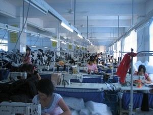 <span class=keywords><strong>Sac</strong></span> fourre-tout de grande capacité pour femmes, <span class=keywords><strong>sac</strong></span> fourre-tout en toile de dessin animé inspiré de la forêt, <span class=keywords><strong>sac</strong></span> à bandoulière polyvalent - Product Image 6