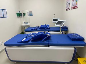 EECP Machine Manufacture CE Cardiovascular Disease Treatment Medical Device <span class=keywords><strong>External</strong></span> <span class=keywords><strong>Counterpulsation</strong></span> <span class=keywords><strong>Therapy</strong></span> para Angina - Product Image 3