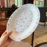 Fabricants de Plats en Céramique Chine – Grands Assiettes Blanches à Motifs Floraux pour Restaurants, Style Nordique, Luxe Vintage