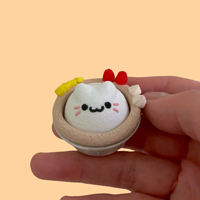Porte-clés anti-stress en forme de œuf de chat imprimé en 3D, design bouton de clavier mécanique, jouet de décompression, disponible en OEM/ODM