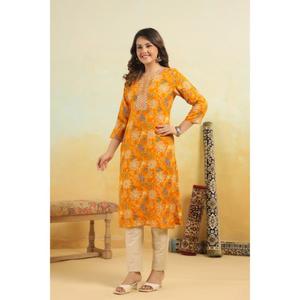 Traje ético para ocasiones especiales o casual en venta al por mayor Nueva moda Floral impreso puro algodón recto Kurta para mujeres - Product Image 3