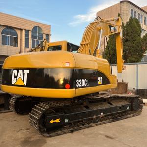 รถขุดตีนตะขาบ Caterpillar 320CL สำหรับงานขุดดิน ขุดร่อง และก่อสร้างถนน พร้อมเครื่องยนต์ทรงพลังและระบบช่วงล่างที่ทนทาน - Product Image 2