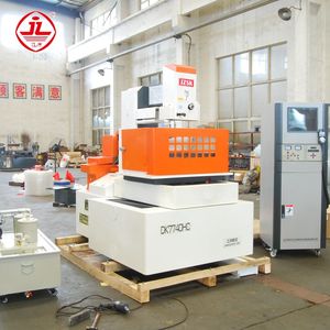 Hoàn toàn tự động 5 trục CNC EDM dây máy cắt dk7750hc với độ chính xác cắt cao và độ nhám bề mặt - Product Image 5