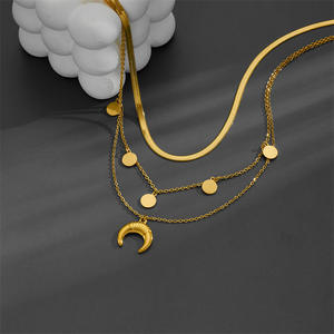 Collar de Tres Capas con Luna Creciente Invertida y Luz de Estrella DAIHE para Mujer, Cadena de Suéter de Hueso de <span class=keywords><strong>Serpiente</strong></span> de Acero Inoxidable de Estilo Bohemio - Product Image 4