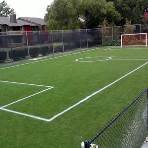 Erba Sintetica di Alta Qualità Fuxuan Standard Verde 2026 per Campi da Calcio e Futsal - Product Image 1