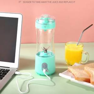 Ofertas al por Mayor: Mini Licuadora Portátil Recargable de Alta Potencia, Vaso Mezclador Inteligente para Frutas y Deportes - Product Image 2