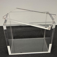 Nouvelle Arrivée Étui en Acrylique de Haute Qualité pour Boîte de Dresseur d'Élite Boîtes de Présentation en Acrylique en Gros