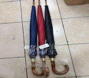 Ombrello Classico Manuale con Manico in Legno, 8 Stecche, Tessuto in Nylon, Protezione da Sole e Pioggia, per Viaggi, Misura Adulto - Product Image 3