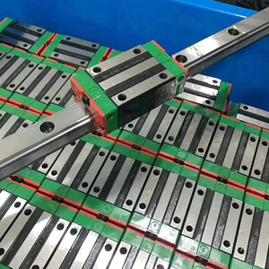 <span class=keywords><strong>CNC</strong></span> máy công cụ phụ kiện hgh15 20 26 30 35 45 55 tuyến tính hướng dẫn đường sắt tuyến tính Thanh trượt khối mang - Product Image 4