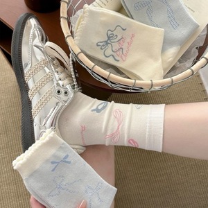 Cute <b>Bow</b> Pattern Crew Socks For Women Breathable Mid Calf Style Youth Fashion Socks With Sweat Absorbing Feature - Product Image 2