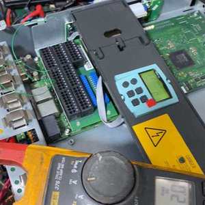 ตัวแปลงสัญญาณ SINAMICS DCM รุ่นแท้ 6RA8082 6FV62 0AA0/6RA8085 6FV62 0AA0 ตัวควบคุมไดรฟ์อุตสาหกรรมของแท้ - Product Image 1