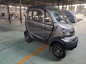 سكوتر تنقل مغلق لشخصين بمقعدين، محرك 1200 واط، بطارية 60 فولت، مدى 60-75 كم - Product Image 3