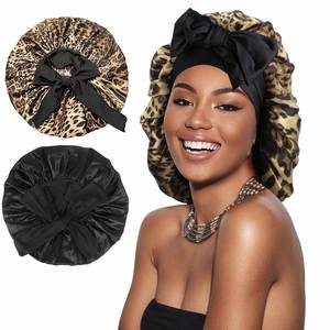 Bonnet de nuit en satin extra large avec bande à nouer, imprimé léopard, bonnet de sommeil en soie pour femmes aux cheveux bouclés - Product Image 3