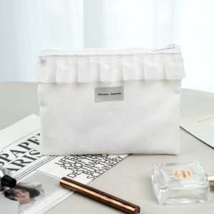 กระเป๋าเครื่องสำอางสำหรับผู้หญิงพิมพ์ลายแบบกำหนดเองกระเป๋าผ้าใบธรรมดาพร้อมซิปบรรจุภัณฑ์แบรนด์ - Product Image 4