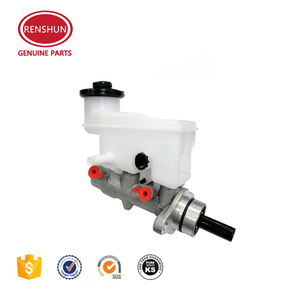 Renshun 47201-02400 47201-52041 43334 40013 Cilindro Maestro de freno de refuerzo para <span class=keywords><strong>Toyota</strong></span> <span class=keywords><strong>Yaris</strong></span> Pruis Auris VIOS COROLLA <span class=keywords><strong>Sport</strong></span> - Product Image 4