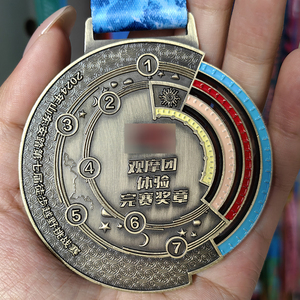 Médaille de course en métal 3D bon marché, prix sportif personnalisé, médailles de course de 5 km, marathon avec ruban, logo personnalisé plaqué <span class=keywords><strong>or</strong></span> - Product Image 3