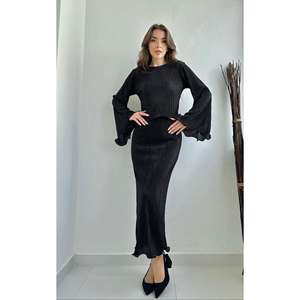 Wholesale Ladies' Loose Fit Casual 2-Piece Blouse <b>Skirt</b> Set <b>Black</b> <b>Pleated</b> Sizes XL 2XL Woven Cotton Chiffon for Club Wear - Product Image 2