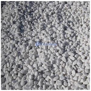 Fournisseur chinois Vente chaude Grands <span class=keywords><strong>galets</strong></span> <span class=keywords><strong>blancs</strong></span> <span class=keywords><strong>pour</strong></span> les allées de <span class=keywords><strong>jardin</strong></span> Pavage Aménagement paysager Pierre de galet décorative - Product Image 1