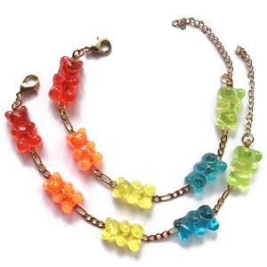 Pulsera chapada en oro de múltiples colores caramelo yute oso pulsera de cadena Figaro - Product Image 4