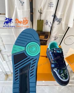 Baskets de luxe classiques de créateur, chaussures de sport tendance pour hommes et femmes, chaussures de course décontractées de luxe, chaussures de marche sportives - Product Image 3