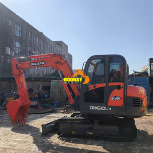 Excavatrice Doosan DH60-7 d'occasion, 6 tonnes, mini-excavatrice hydraulique sur chenilles, d'origine coréenne, en bon état, faible nombre d'heures, prix avantageux - Product Image 2
