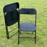 Chaise pliante en plastique à cadre métallique, design perforé respirant, idéale pour événements extérieurs, réunions et usage domestique – Offre Spéciale