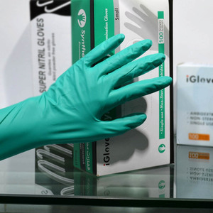 100 dans la boîte vert 8 mil imperméable et <span class=keywords><strong>pas</strong></span> étouffant la sueur chérissez vos mains <span class=keywords><strong>gants</strong></span> de laboratoire en nitrile sans poudre - Product Image 2