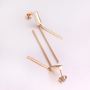 Pendientes Largos de Acero Inoxidable con Baño de Oro PVD de 18K, Elegantes y Populares, con Circonita Rectangular, para Mujer - Product Image 5