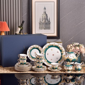 Luxury European 8+10 Inches <b>Ceramic</b> <b>Plate</b> Dish Set Small and Large Home Use Eco-Friendly for Party Occasions - Product Image 6