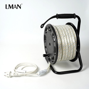 Bande lumineuse <span class=keywords><strong>LED</strong></span> flexible imperméable IP65 pour extérieur, SMD2835, bande lumineuse serpent, 100 m de long, avec contrôleur <span class=keywords><strong>LED</strong></span> pour les chantiers de construction - Product Image 1