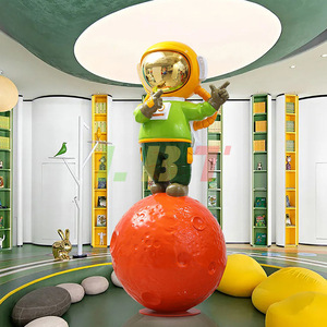 Escultura de Astronauta de Fibra de Vidrio Libit de 1.37 pies, Decoración Artística para Pasillo, Montaje en Suelo - Product Image 4
