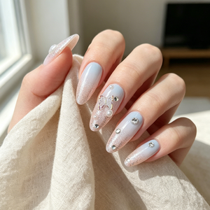 <span class=keywords><strong>Faux</strong></span> ongles à presser en amande, dégradé bleu rose, avec papillons, strass et perles, mignons et transparents, vente en gros, personnalisation disponible - Product Image 1
