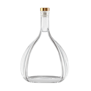 Bouteilles en verre cristal blanc carrées de 750 ml de la marque Keystone, bouchon à couronne, impression sérigraphique, emballage de haute qualité, whisky, liqueur - Product Image 4