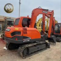 Excavatrice compacte d'occasion Doosan DX75 modèle 2018 de 7,5 tonnes, d'origine coréenne, de haute qualité, bien entretenue, pour travaux routiers