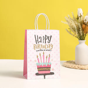 Personnalisable Logo Imprimer Sac Cadeau Fête Enfants Fille Anniversaire Festival Creative Sacs En Papier Kraft En Gros Prix Fabriqué au Vietnam - Product Image 2