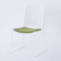 Chaise de bureau exécutive ergonomique avec accoudoirs réglables et dossier en maille, chaise de salon moderne en PP, chaise de salle de formation