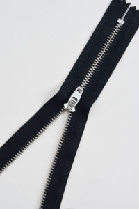 Factory Direct High Quality Custom Size Normal Teeth Metal Zipper YG Zipper Slider for <strong>Garment</strong> <strong>Processing</strong> <strong>Accessories</strong> - Product Image 2