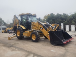 รถตักแบคโฮ CAT 428F มือสอง ราคาถูก ชั่วโมงการทำงานน้อย ประสิทธิภาพเยี่ยม นำเข้าจากญี่ปุ่นแท้ ไม่มีอุบัติเหตุใหญ่ รับประกันหนึ่งปี - Product Image 4