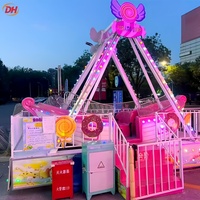 Manège Familial Attrayant à LED en Forme de Bateau Pirate pour Enfants, Idéal pour les Fêtes Foraines, Aires de Jeux Extérieures et Parcs d'Attractions