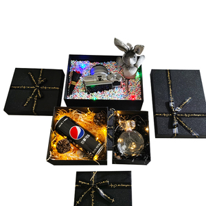 Boîte en carton de luxe avec ruban, gaufrage à chaud or, emballage cadeau pour rouge à lèvres, cils, soins de la peau, cosmétiques de <span class=keywords><strong>Noël</strong></span> - Product Image 6