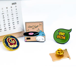 Broches de <span class=keywords><strong>Noël</strong></span> de luxe plaquées imitation perle, cristal personnalisé, collection Jubilé Automne <span class=keywords><strong>2022</strong></span>, pour mariage et hijab, UE - Product Image 6