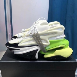 Chaussures de course pour hommes de luxe, design épais, inspirées des vaisseaux spatiaux, haute qualité, respirantes, autres chaussures de sport et de marche tendance - Product Image 1