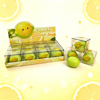 Mainan Squishy TPR Buatan Tangan Bentuk Kue Cokelat Buah dengan Blok Bangunan, Simulasi Kotak Display, Suara Renyah, Pereda Stres